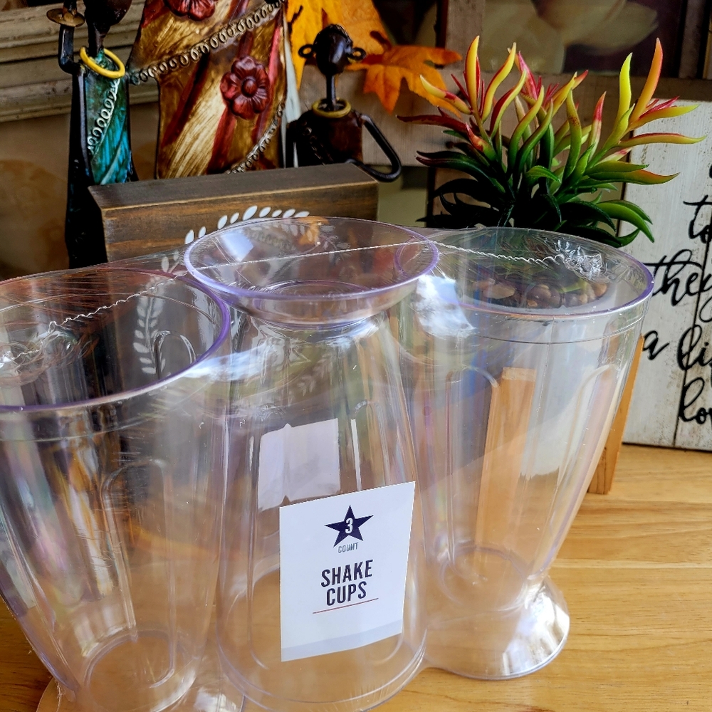 Shake Cups - Picture 3 of 6